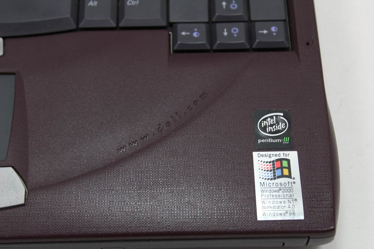 Dell Inspiron 3800 Clous 6243